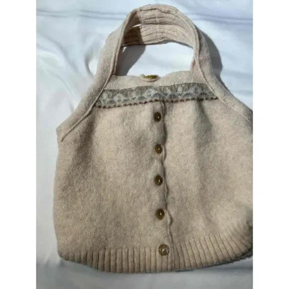 Up Cycled Cream Wool Design Sweater Purse With Personalized Tag - Picture 1 of 6